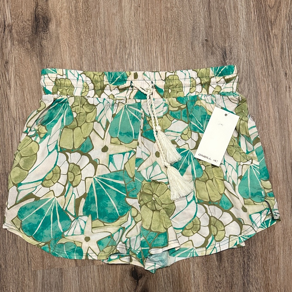 O’Neill Women’s High Waist Green Floral Shorts